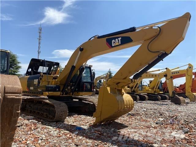 CAT 326D Bageri guseničari