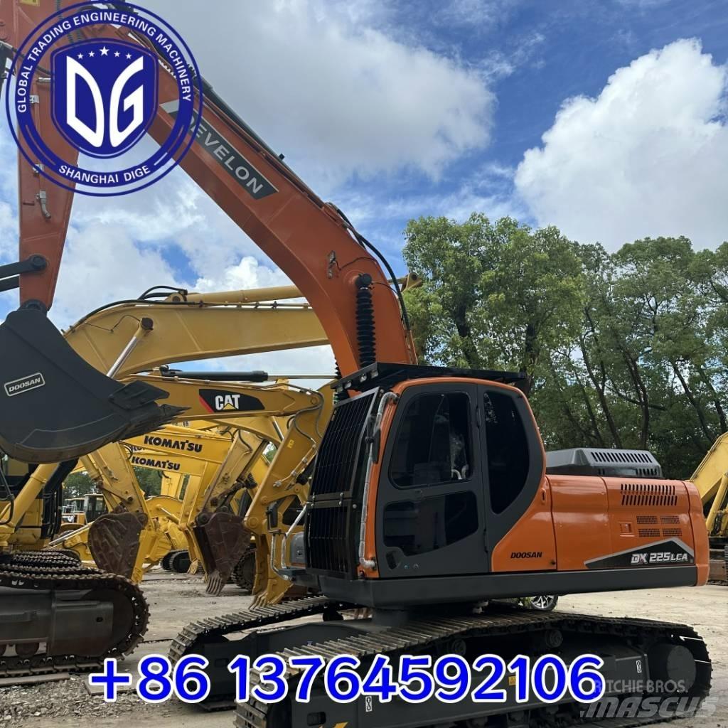 Doosan DX 225 LCA Bageri guseničari