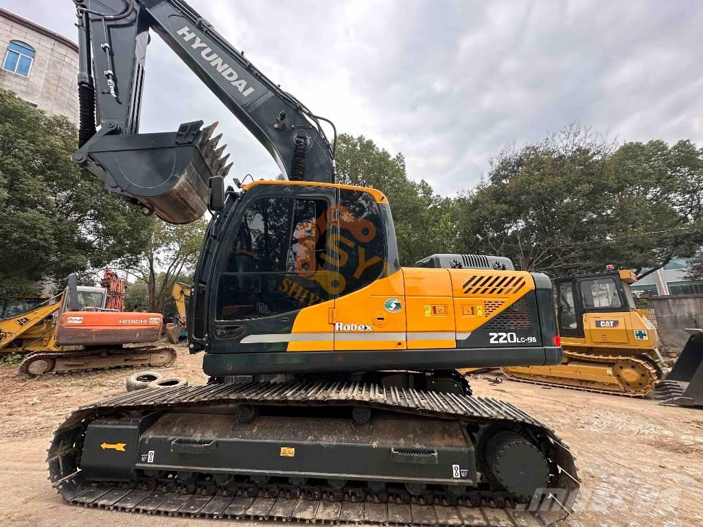 Hyundai Robex 220-9S Bageri guseničari