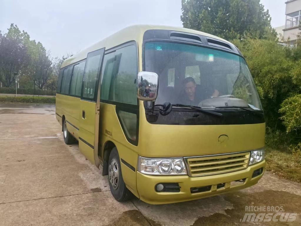 Toyota Coaster Međugradski autobusi