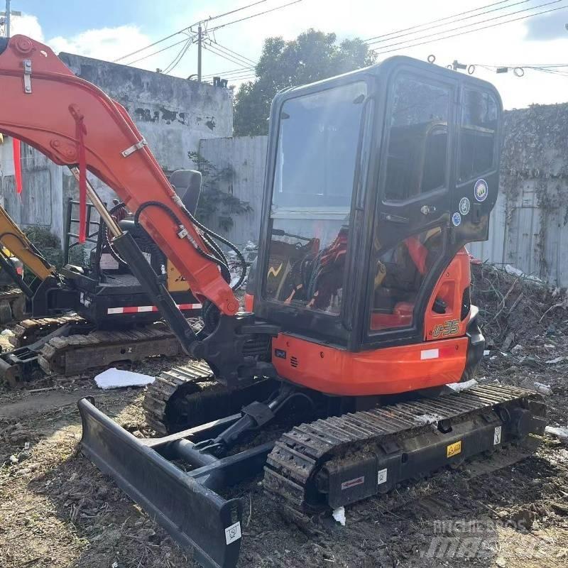 Kubota U 35 Mini bageri < 7t