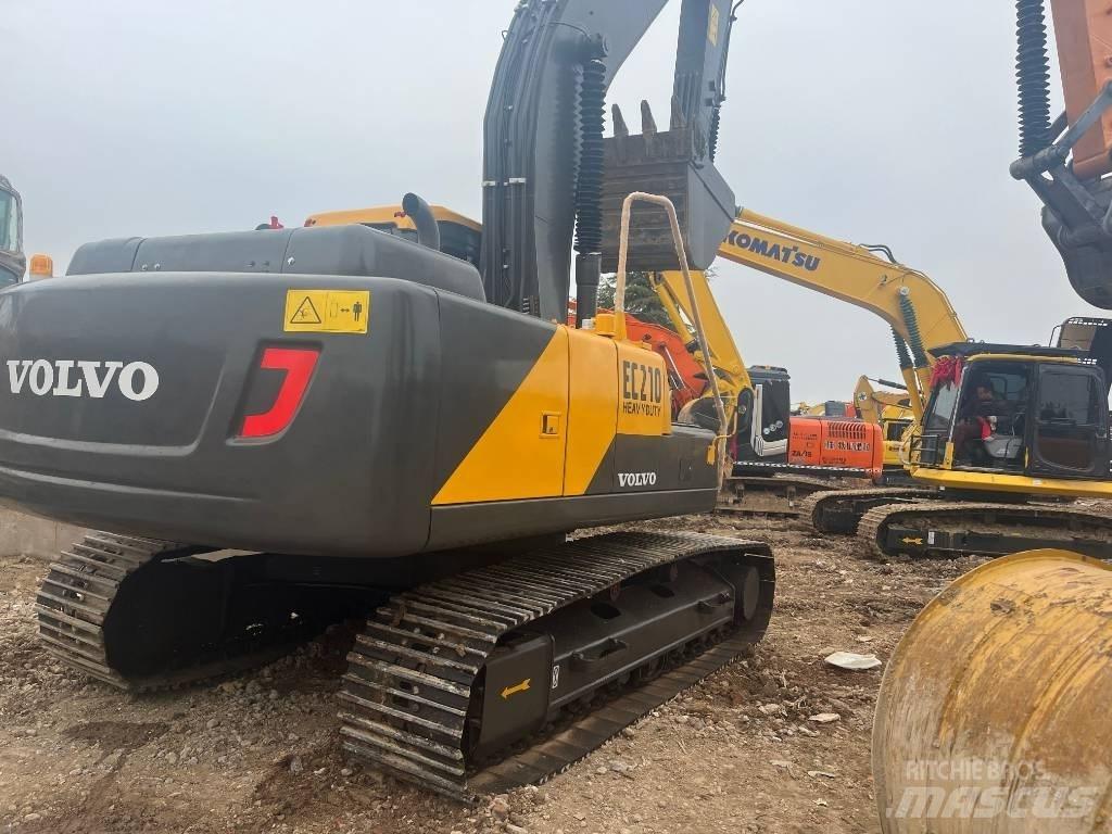 Volvo EC 210 LC Bageri guseničari