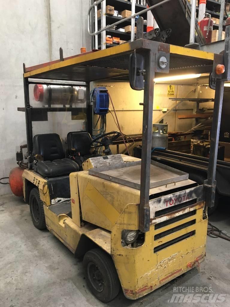 Toyota 2TG10 Tegljači