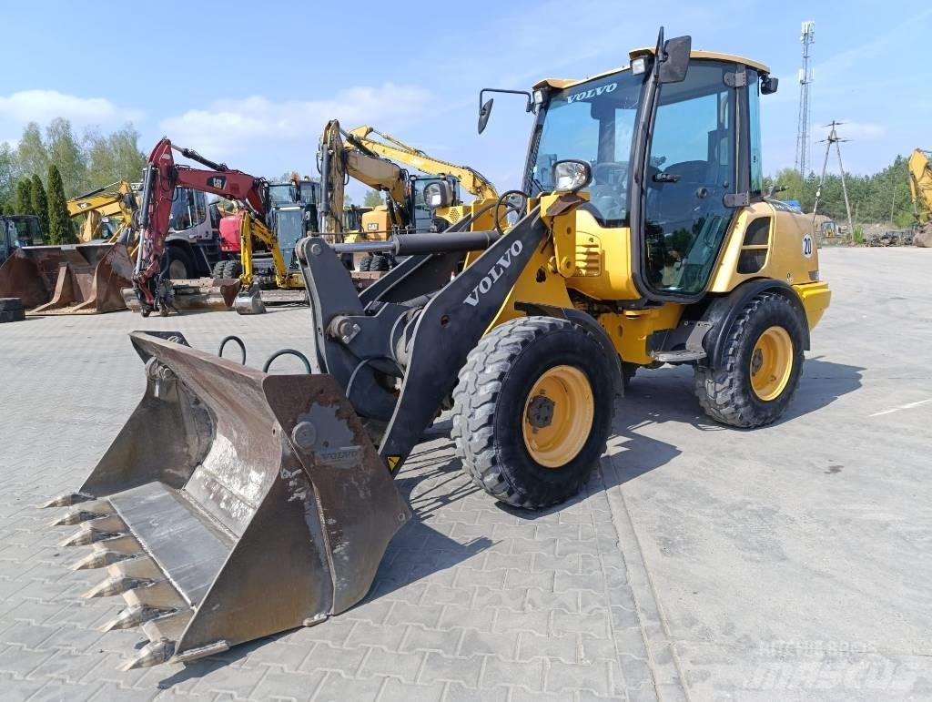 Volvo L 25 F Utovarivači na točkove