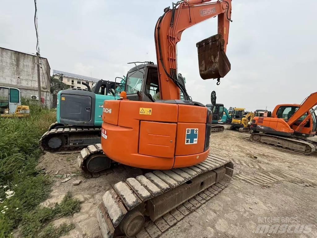 Hitachi ZX 75 US Midi bageri 7t – 12t