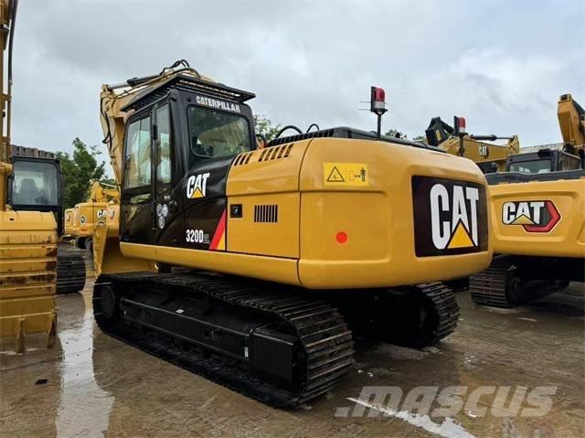 CAT 320 D2L Bageri guseničari