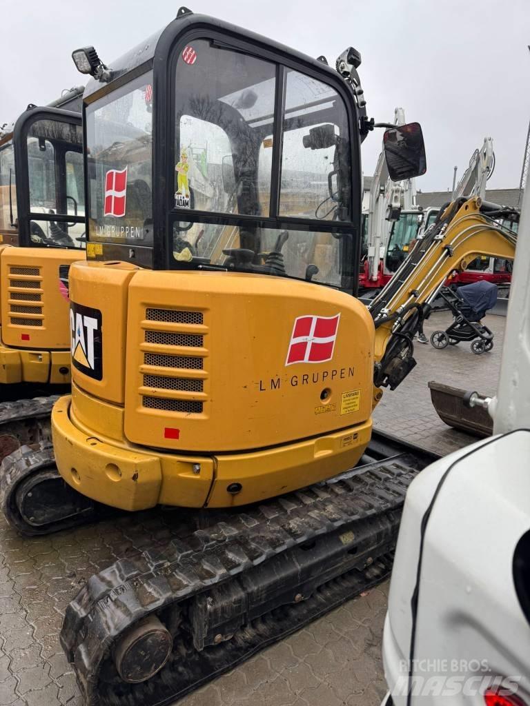 CAT 302.7 D Mini bageri < 7t