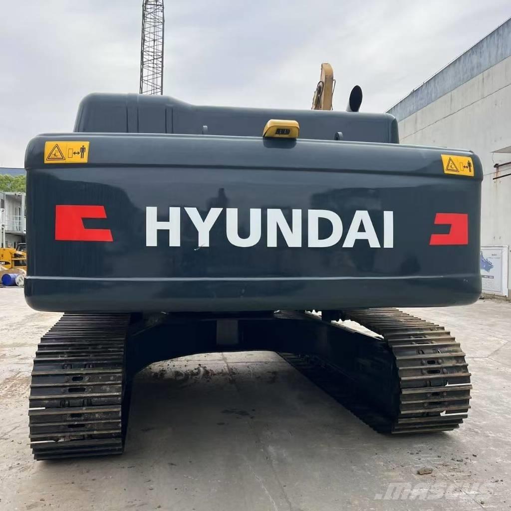 Hyundai R330LC-9T Midi bageri 7t – 12t