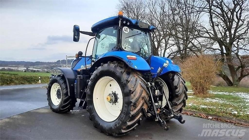 New Holland T7.260 Traktori