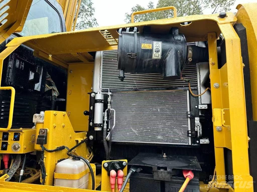 CAT 315DGC Bageri guseničari
