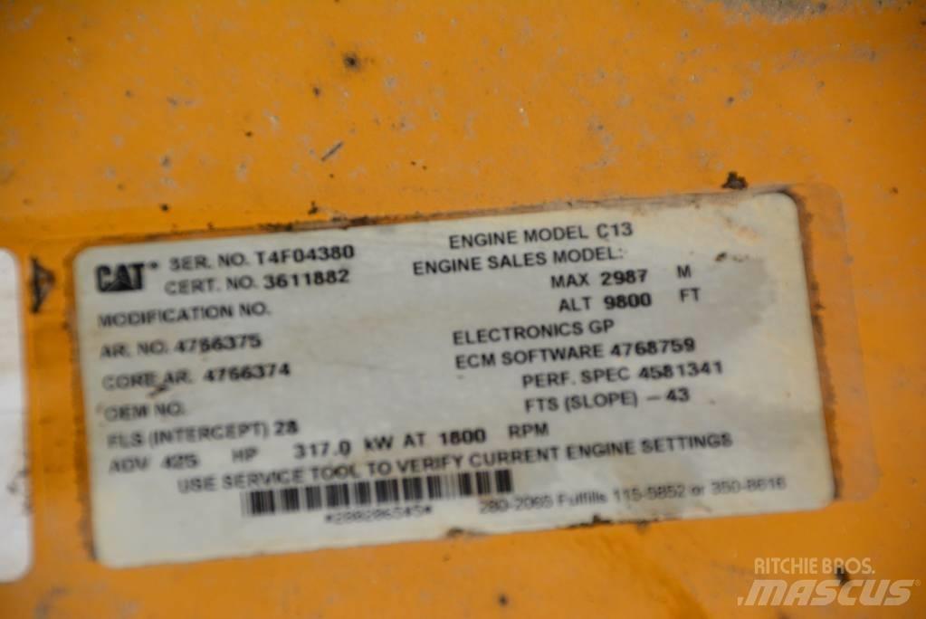 CAT 352 F L Bageri guseničari