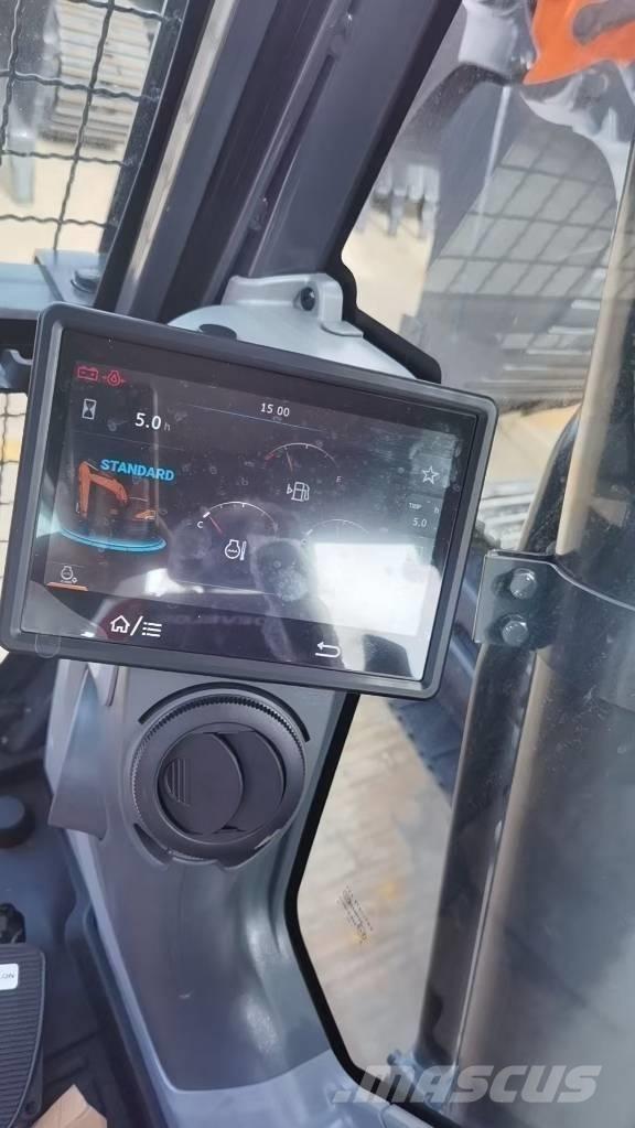 Develon DX 360LCA-7B Bageri guseničari