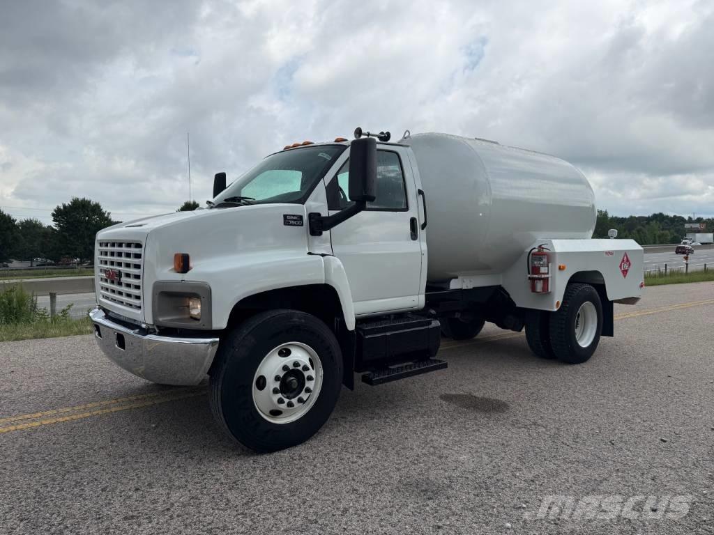 GMC C7500 Kamioni cisterne