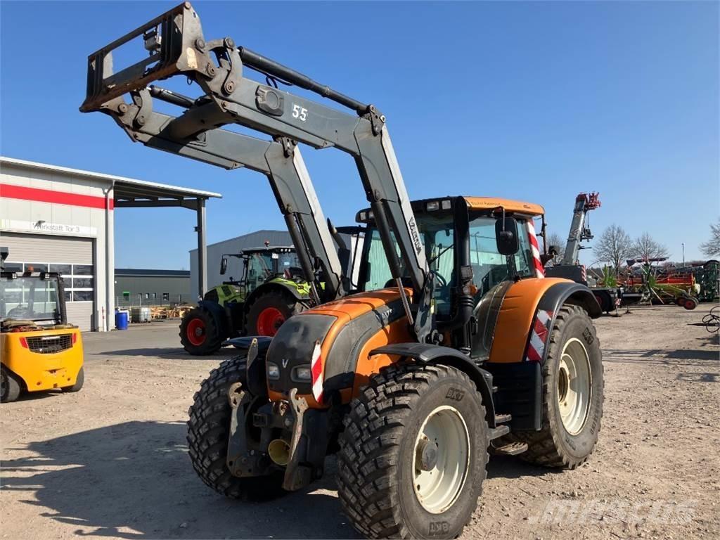 Valtra N122 Direct Traktori