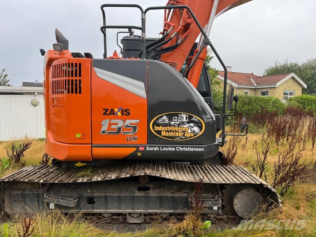 Hitachi ZX 135 US-7 Bageri guseničari