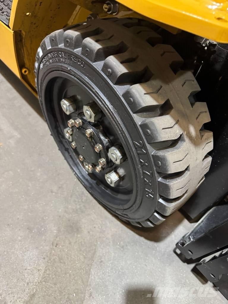 CAT 2C 5000 Viljuškari - ostalo