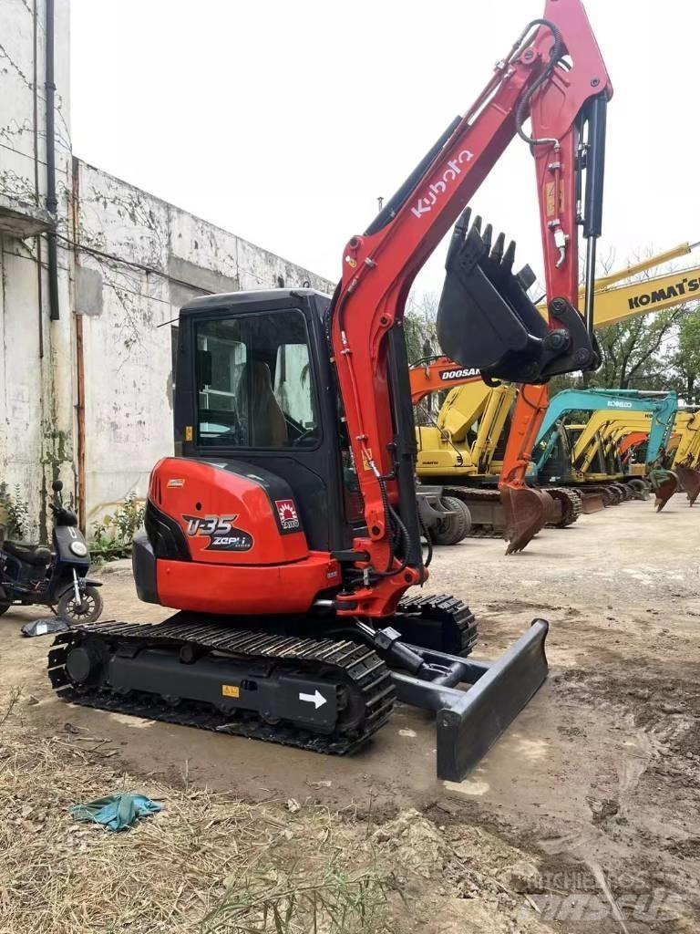 Kubota U35 Mini bageri < 7t
