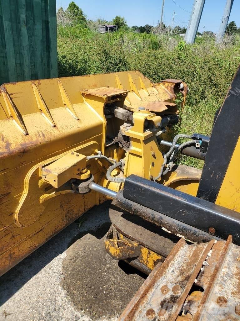 CAT D 6 K 2 LGP Buldožeri guseničari