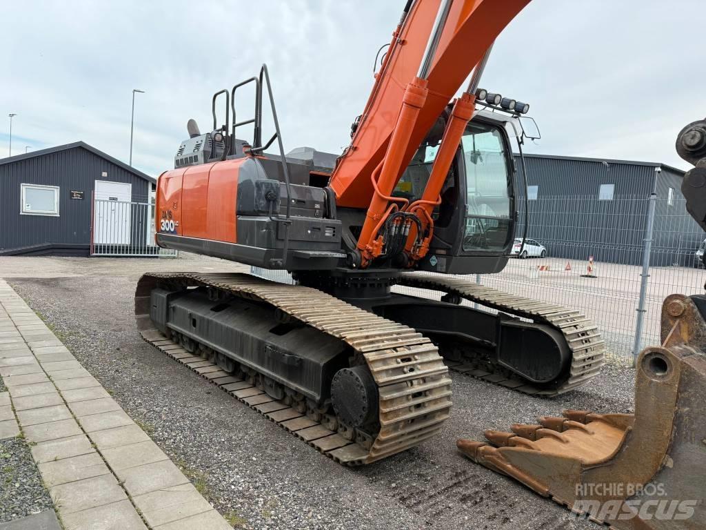 Hitachi ZX 300 LC-6 Bageri guseničari