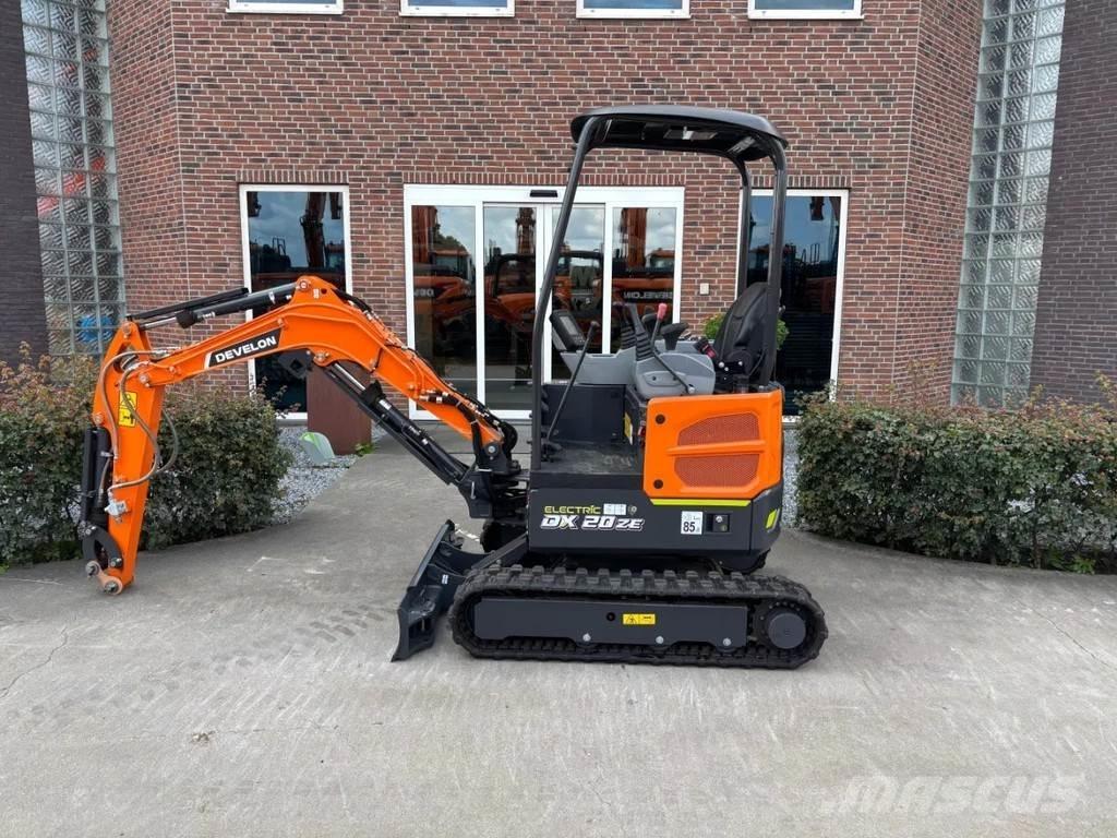 Develon DX20ZE Mini bageri < 7t