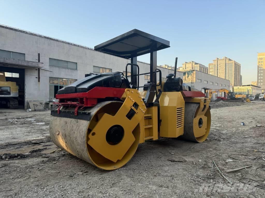 Dynapac CC 522 Valjci sa duplim bubnjem