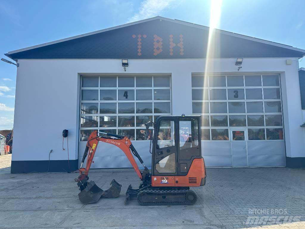 Hitachi ZX 19-6 Mini bageri < 7t