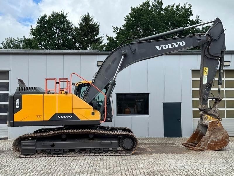 Volvo EC 300 EL Bageri guseničari