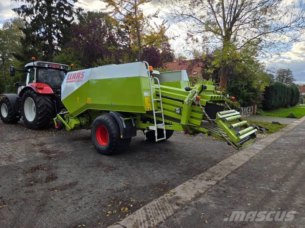 CLAAS Quandrant 2200 Prese/balirke za četvrtaste bale