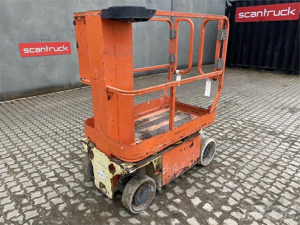 JLG 1230ES Jarbolne penjajuće platforme
