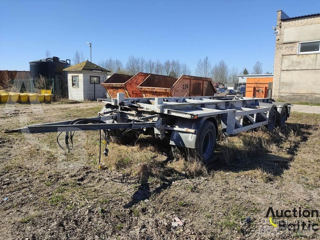 GS AC2800 Poluprikolice sa ciradom