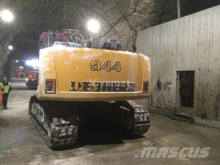 Liebherr R 944 C Polovni specijalni bageri