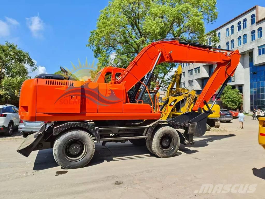 Doosan DH 210 W-7 Bageri točkaši