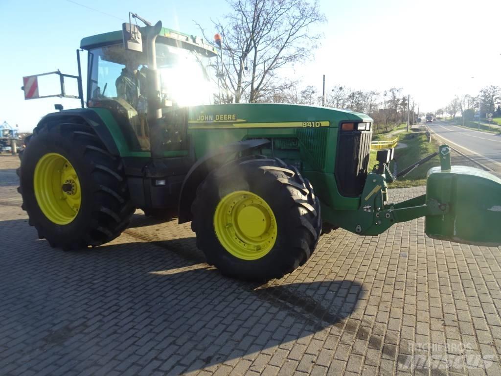 John Deere 8410 Traktori