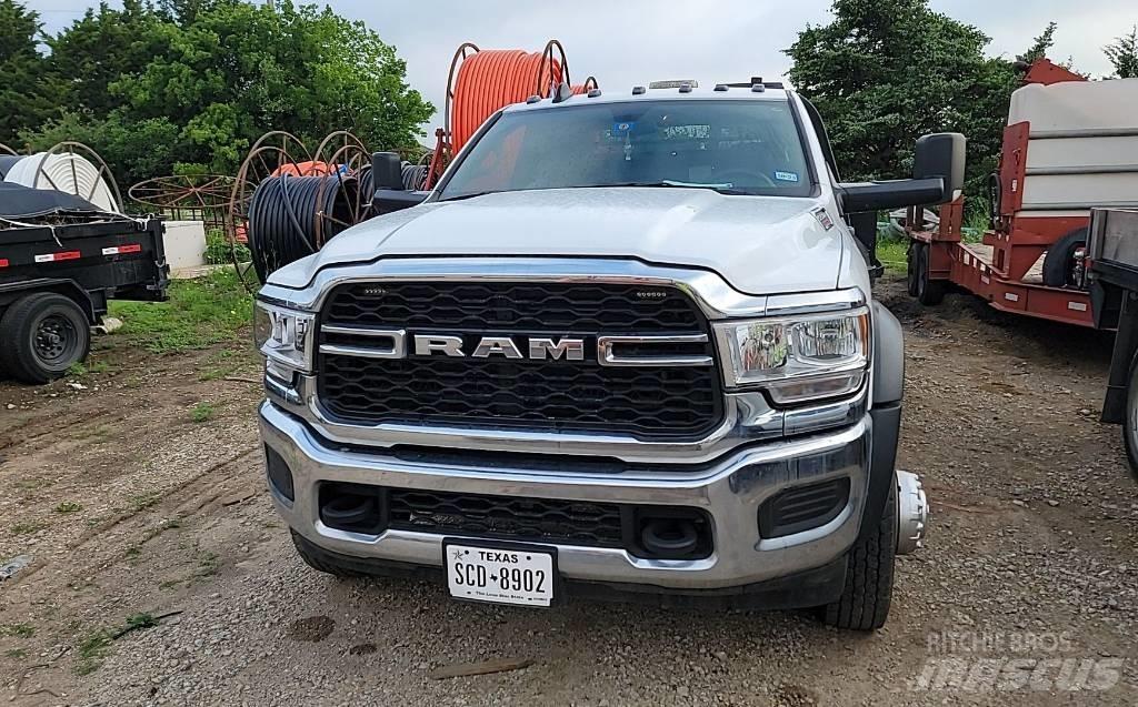 RAM 5500 Kamioni sa otvorenim sandukom