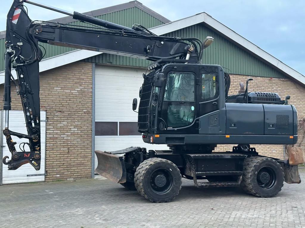 Komatsu PW200-7EO Bageri točkaši