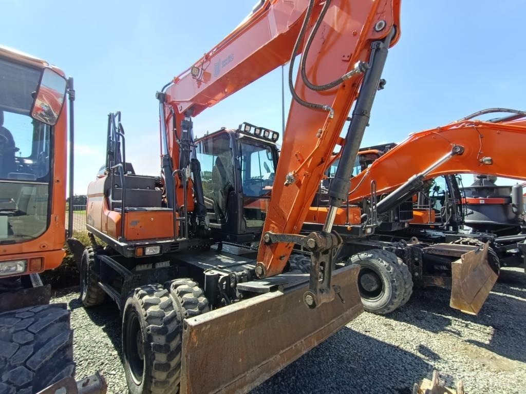 Doosan DX140W-5 Bageri točkaši