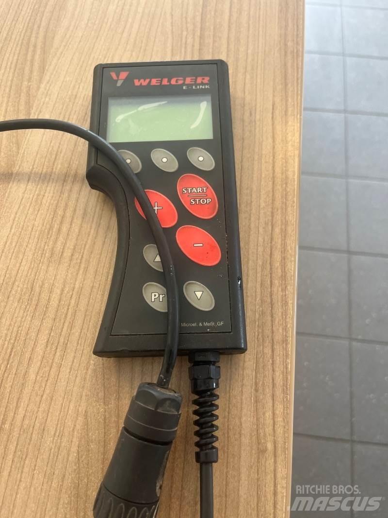 Welger D 6060 Prese/balirke za četvrtaste bale