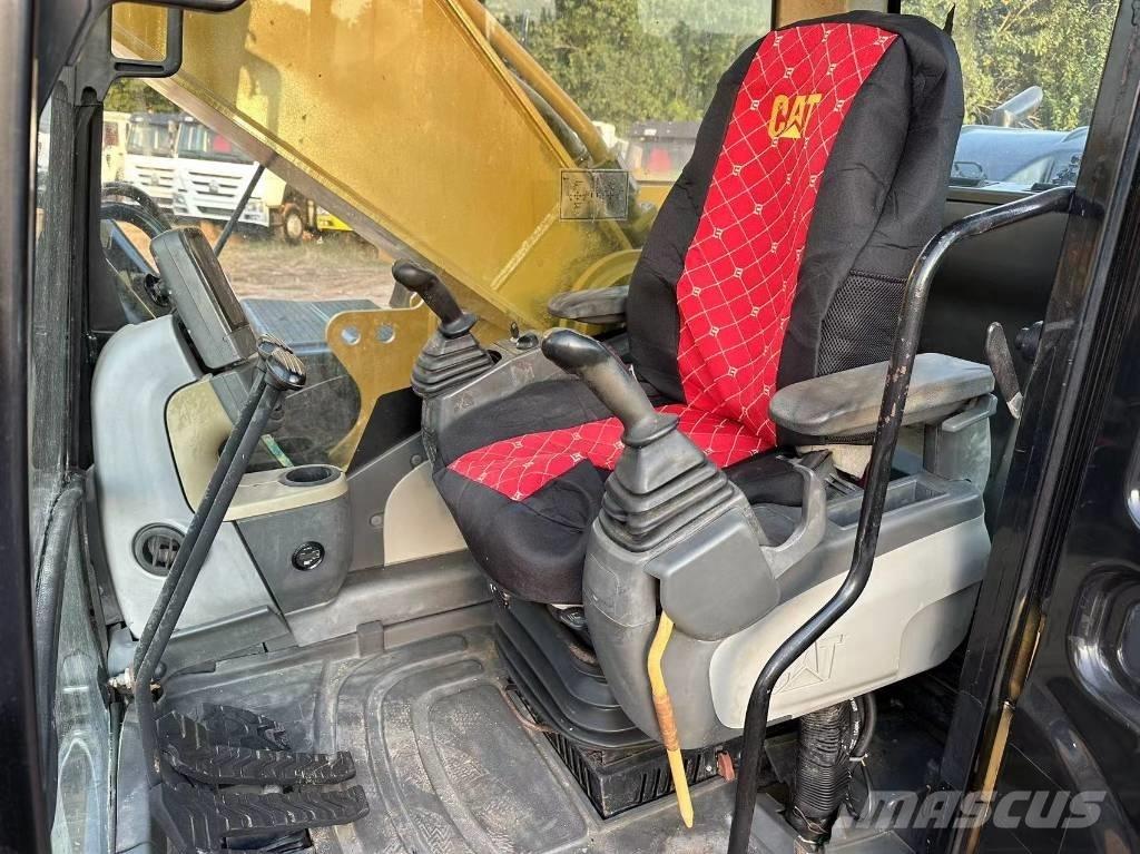 CAT 330DL Bageri guseničari