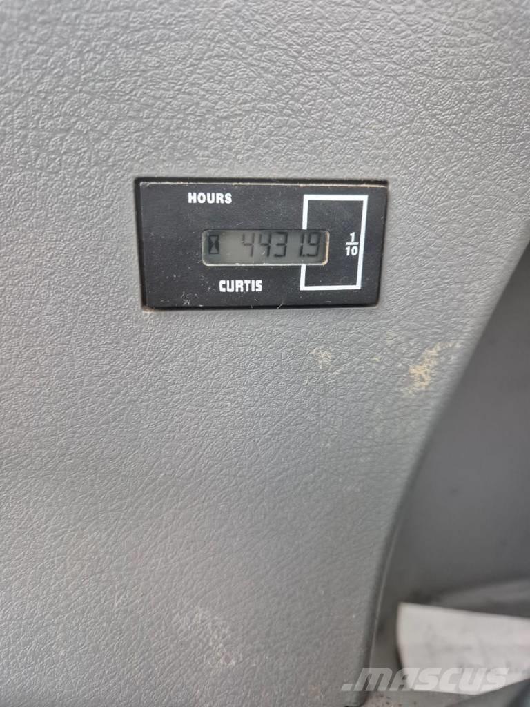 Bobcat E 80 Midi bageri 7t – 12t