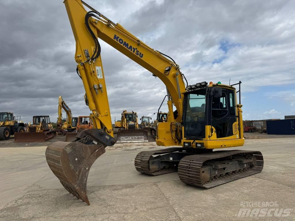 Komatsu PC 138 US-11 Bageri guseničari