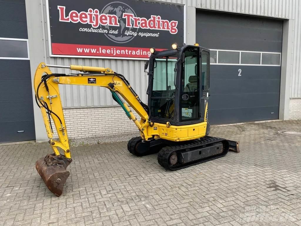 Komatsu PC26MR-3 Mini bageri < 7t