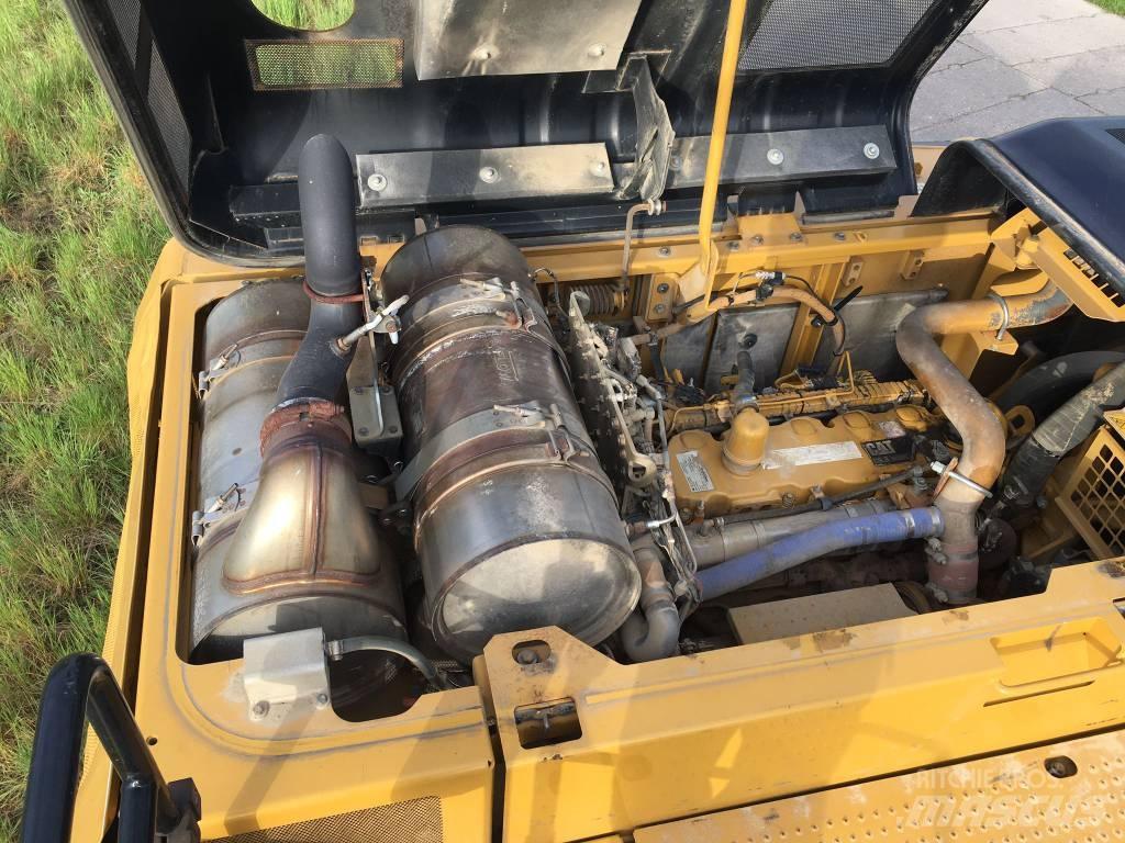 CAT 336F Bageri guseničari