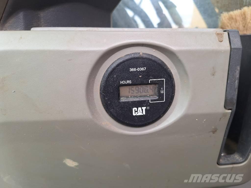 CAT 336F Bageri guseničari