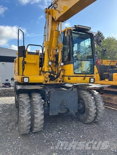 Komatsu PW 148-8 Bageri točkaši