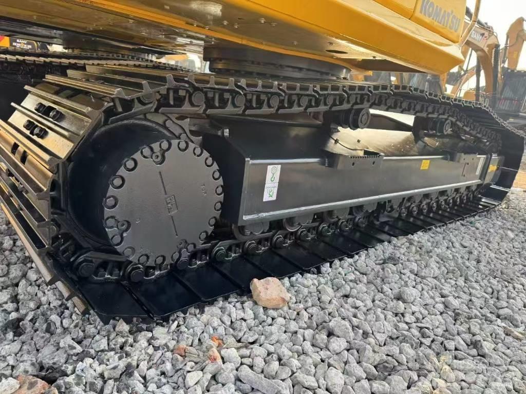 Komatsu 240-8N1 Bageri guseničari