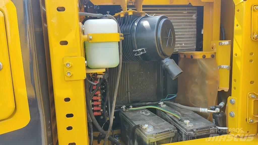 Komatsu PC 130 Bageri guseničari