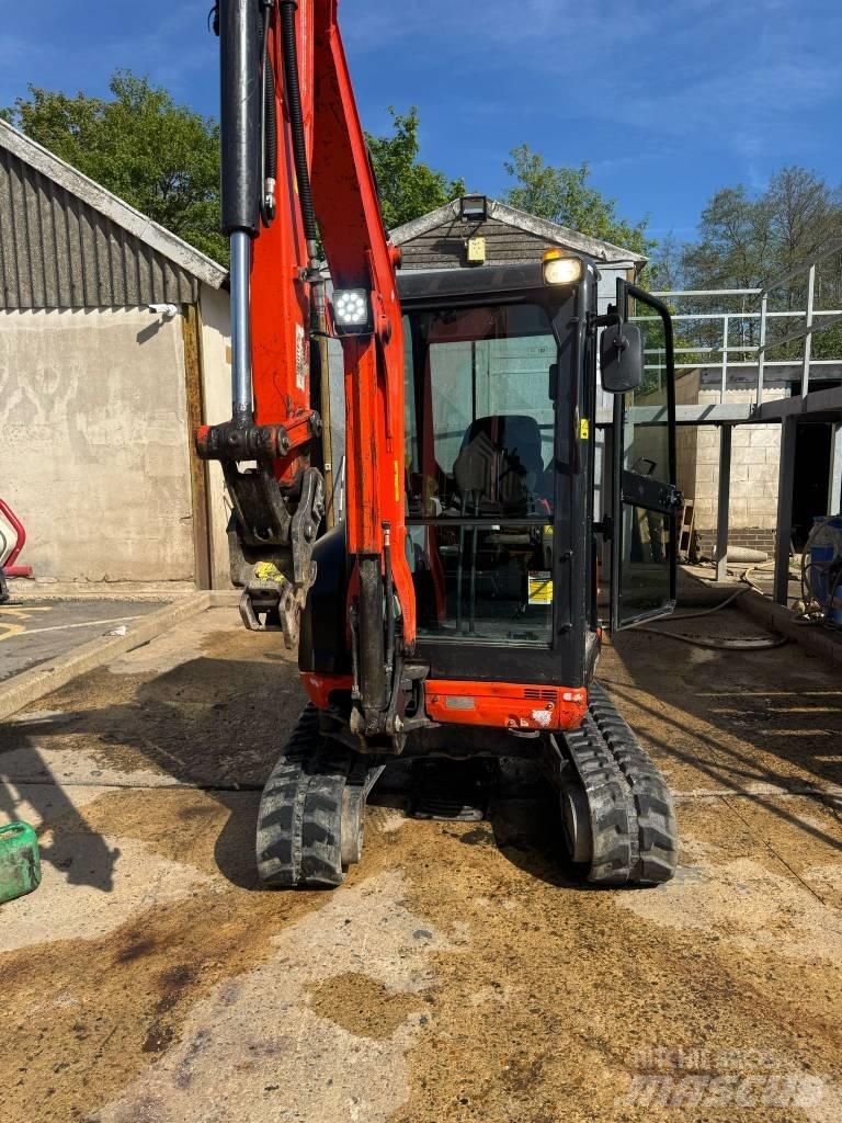 Kubota U 27-4 Mini bageri < 7t