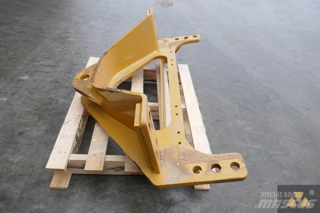 CAT 140M3 Drawbar Ostale kargo komponente