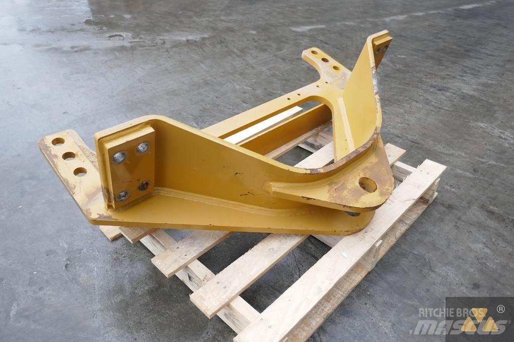 CAT 140M3 Drawbar Ostale kargo komponente