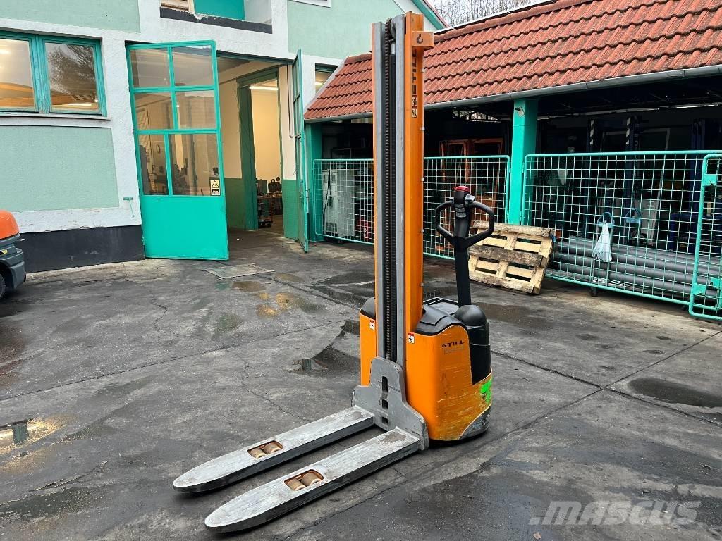 Still EGV12    V-4251 Samopogonski ručni viljuškari